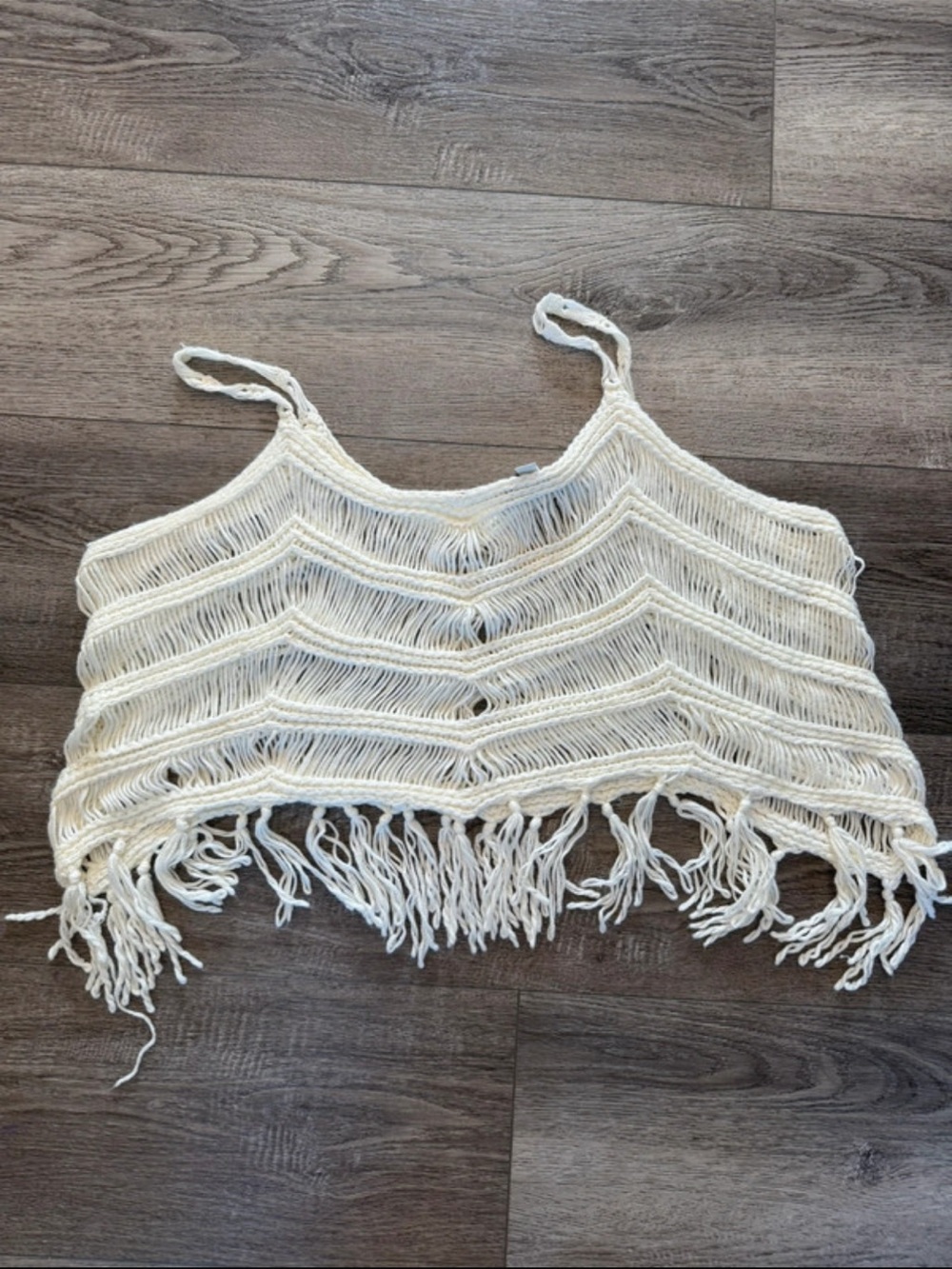 DAVI & DANI Cream Crochet Fringe Crop Top